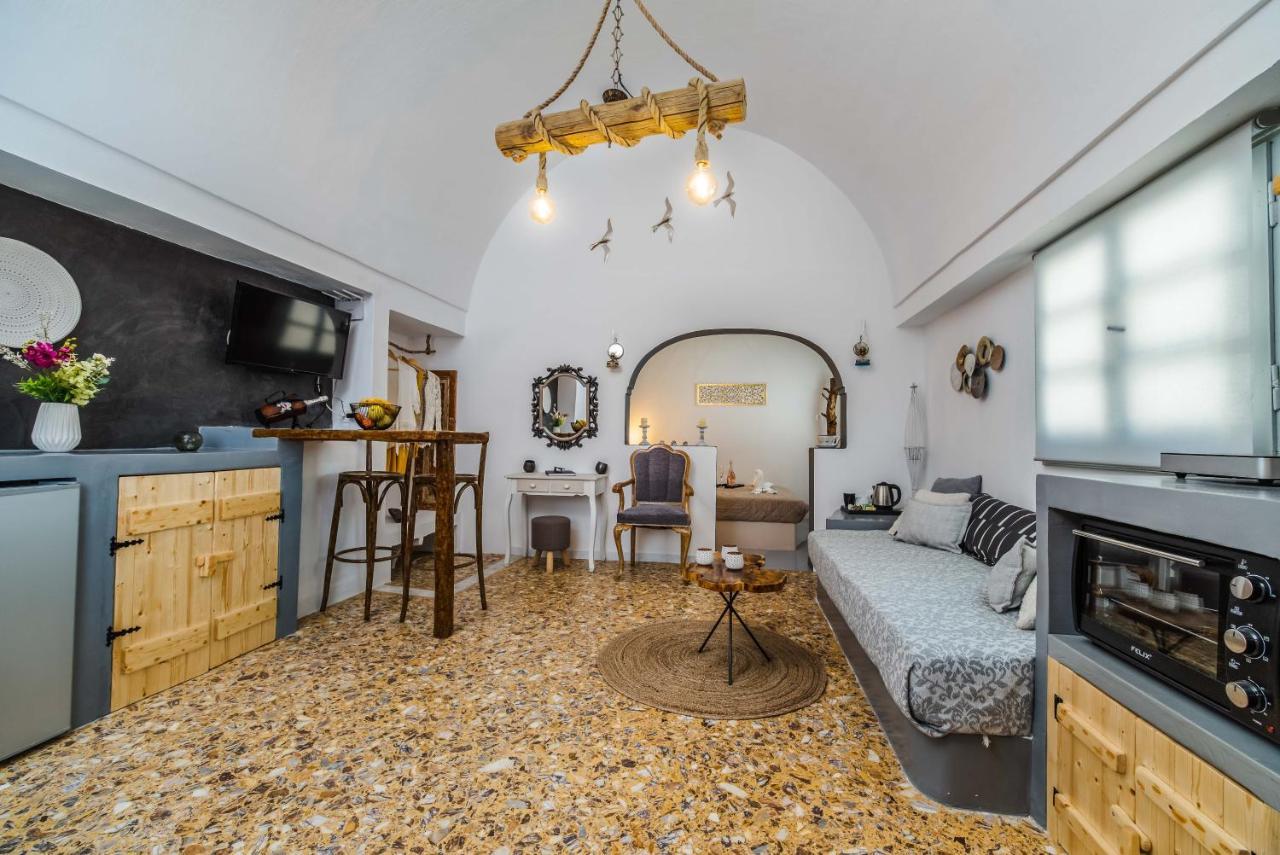 Asera - Prive Jacuzzi Villa Kamári
