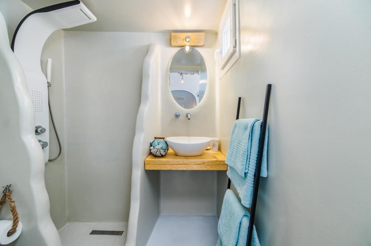 Asera - Prive Jacuzzi Villa Kamari (Santorini)